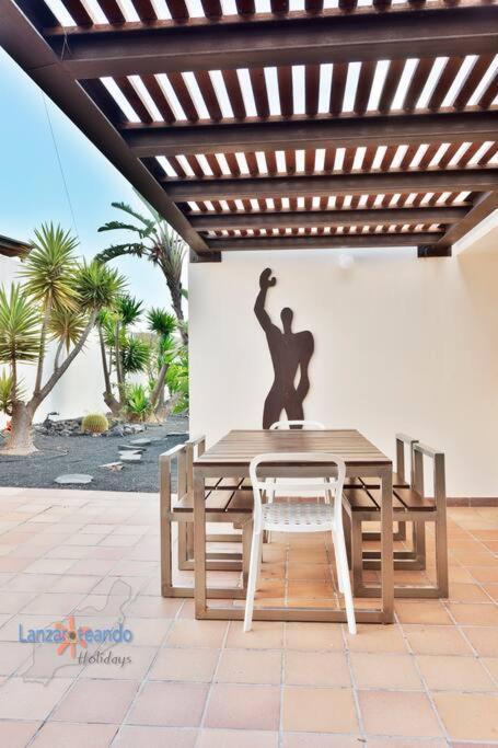 Vivienda Vacacional Casa Erizo Adults Only Nazaret Exterior photo